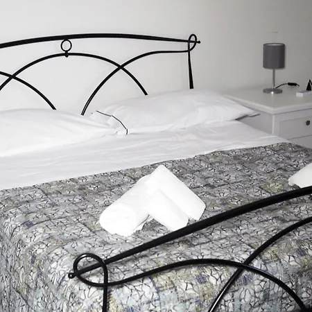 Ribo Guest house