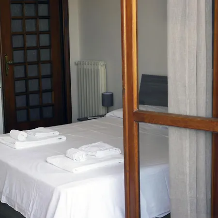 Casa de hóspedes Ribo 4*