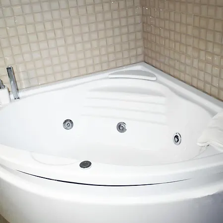 Ribo Guest house Angri