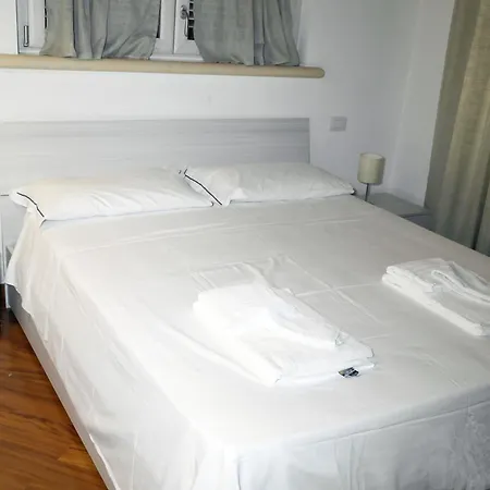 Ribo Guest house *